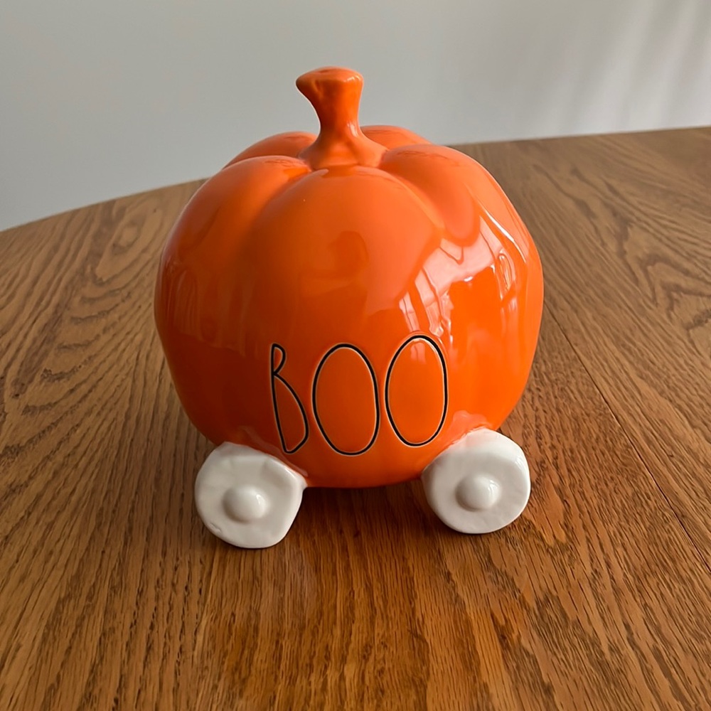 Rae Dunn Boo Carriage